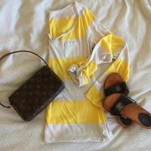 Old Navy long sleeve shirt