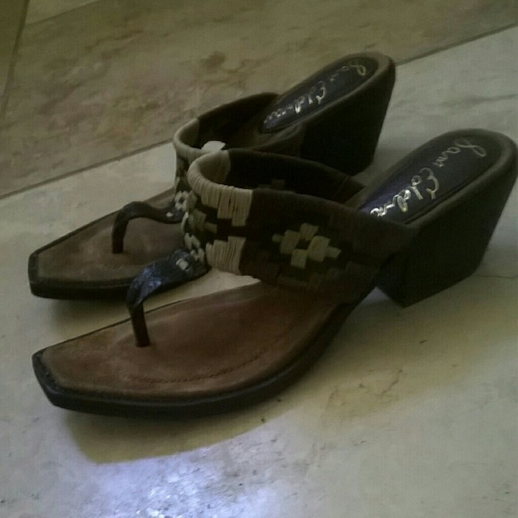 Shoes - Picture 2 of 4