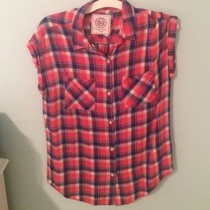 Button down cap sleeve junior's top