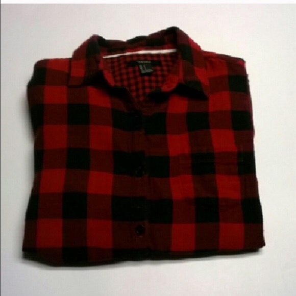 Cute forever 21 buffalo plaid button up!
