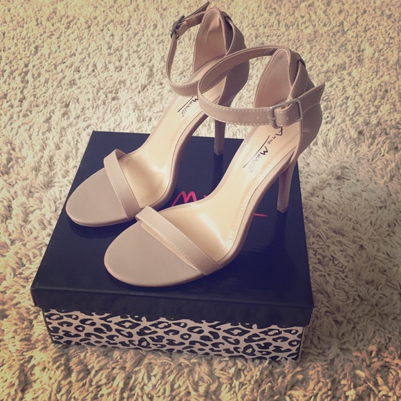 Nude-Ankle strap heels! Never worn