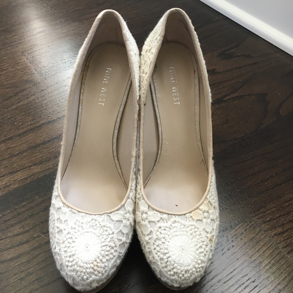 Nine West cream crochet laced platform heels