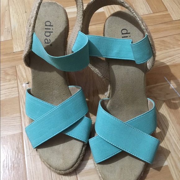 Wedge - Picture 2 of 2