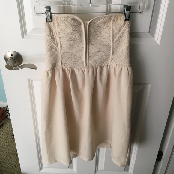 Urban outfitters strapless dress