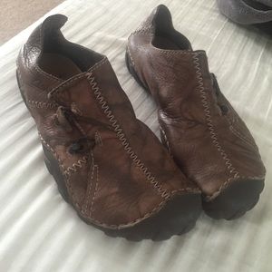 Men's Shoes