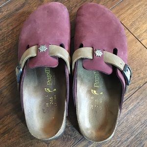 Maroon Papillio by Birkenstock Boston clogs