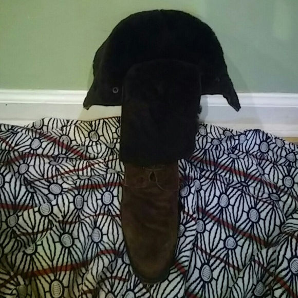 Boots - Picture 4 of 4