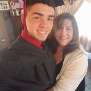 Meet your Posher, Selena