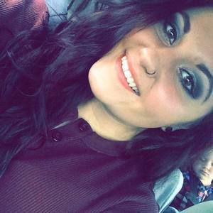 Meet your Posher, Marissa