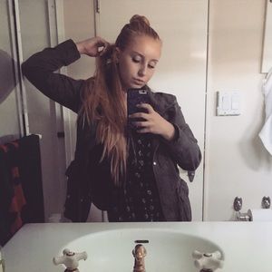 Meet your Posher, Piper