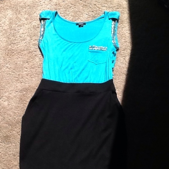 Xoxo dress with pocket
