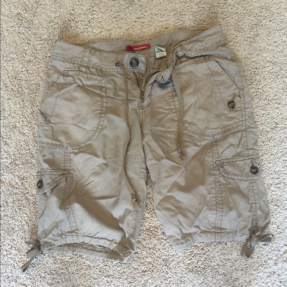Cargo shorts, worn once! Excellent condition.