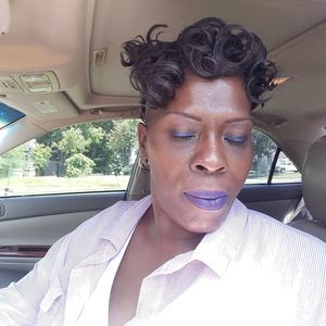 Meet your Posher, Jones