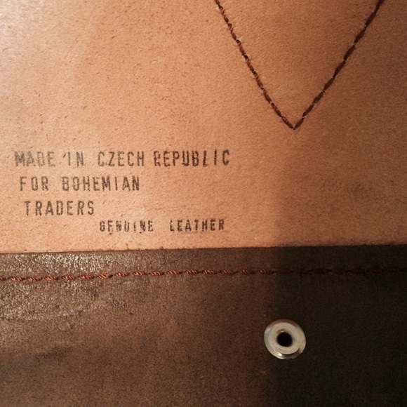 Genuine Leather bag - Picture 2 of 4