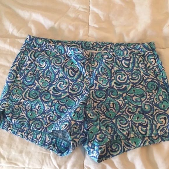 Chasing tail adie shorts size 0