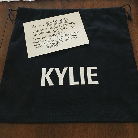 Kylie Limited Edition Birthday note and bag
