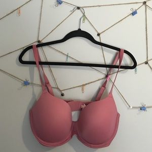 BRAND NEW VICTORIA SECRET PINK BRA IN 36DD