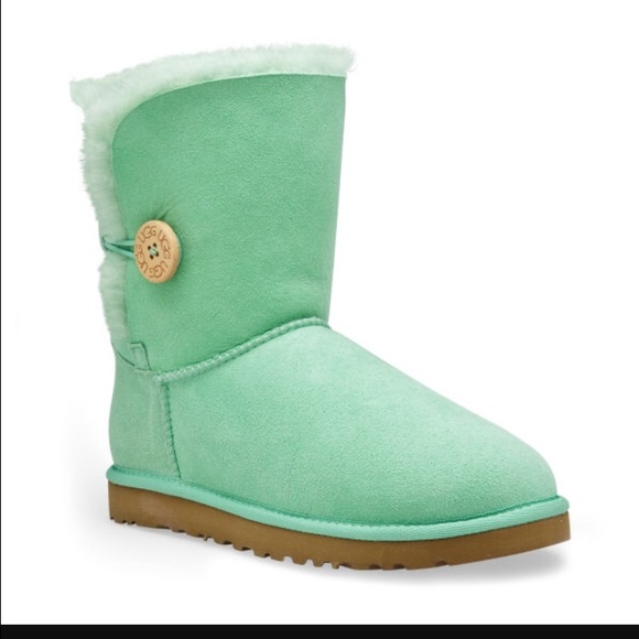 Mint uggs