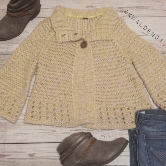 Free People Sweaters - Free People Chunky Knit Cardigan