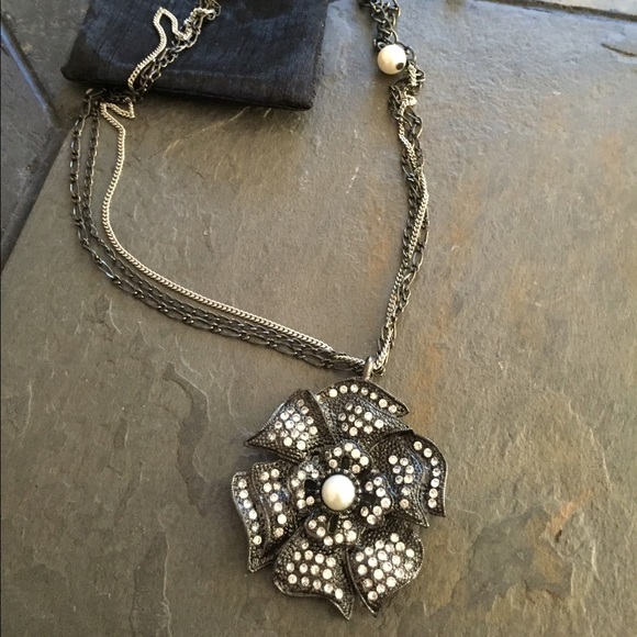 Necklace - Picture 2 of 2