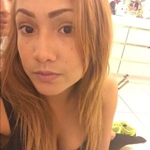 Meet your Posher, Jonailyn