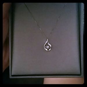 Zales teardrop diamond necklace