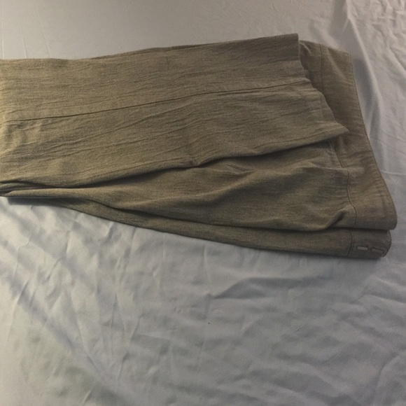 New York and company grey pants