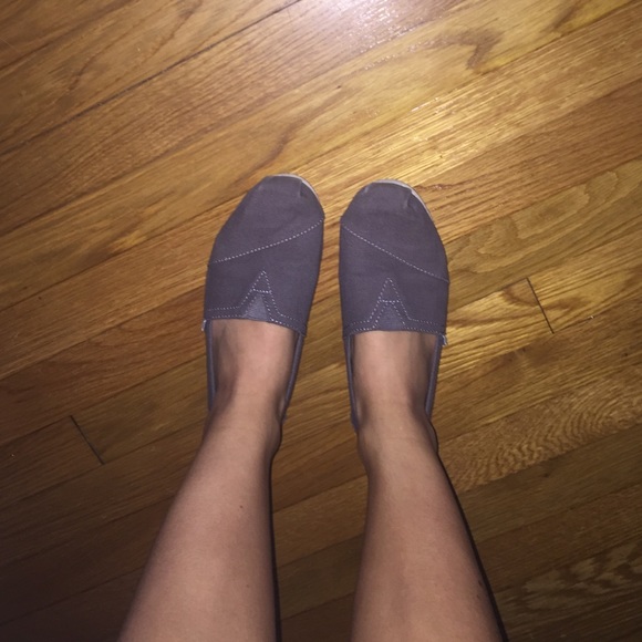 Toms