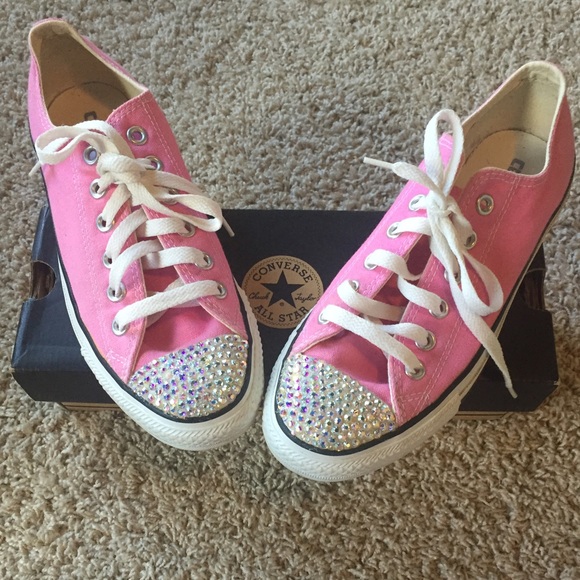 Pink Swarovski crystal converse brand new !