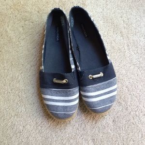 Nautica flats