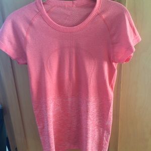 Short Sleeve Lululemon Swiftly Shirt NWOT