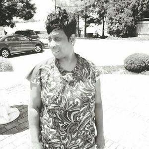 Meet your Posher, Adriane