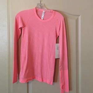 Lululemon women's top size 4