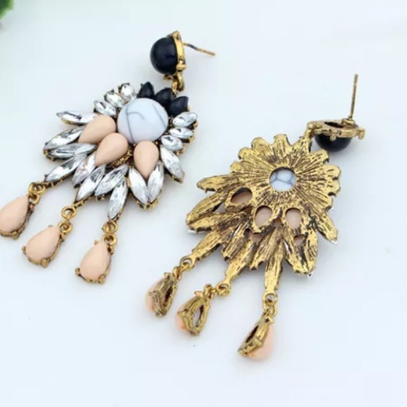 NEW! MARBLE, BLACK, PINK & RHINESTONE EARRINGS - Picture 3 of 3