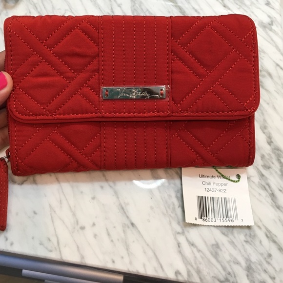 Vera Bradley NWT ultimate wallet, chili pepper red