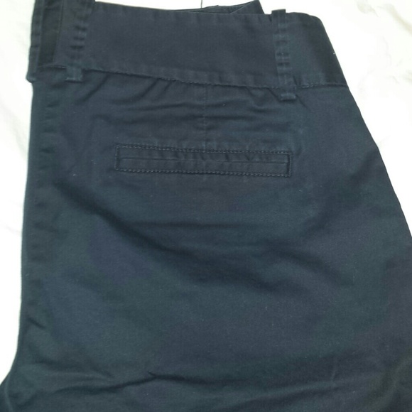 Old navy - Picture 2 of 3