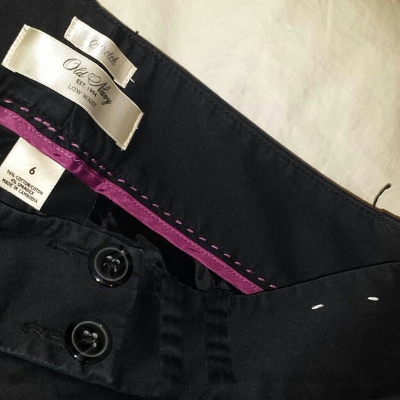 Old navy - Picture 3 of 3