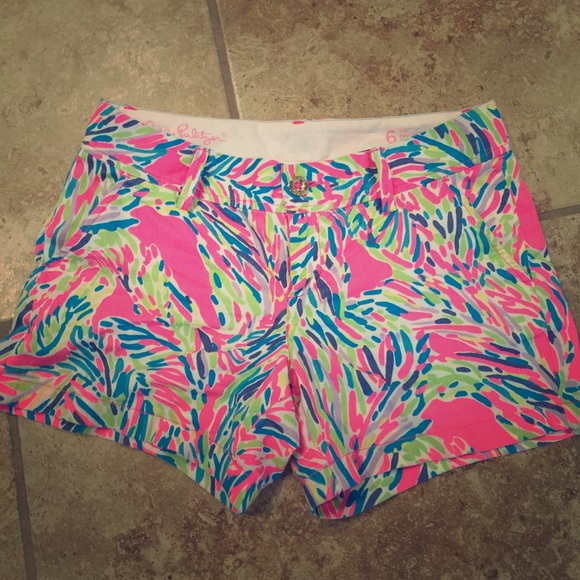 Lilly Pulitzer Callahan Shorts size 6