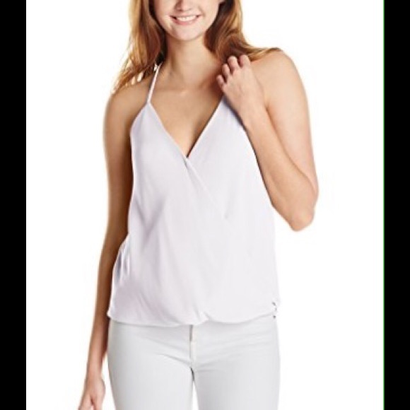 🎉🎉 XOXO WHITE TOP 🎉🎉