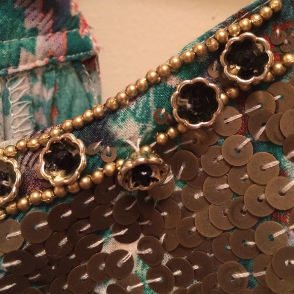 Dress - Picture 4 of 4