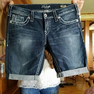 New w/o tags SILVER jeans capris size 30 (11)