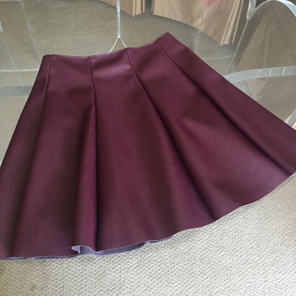 🎉HP!!🎉NWT Plum Colored Vegan Leather Skirt - Picture 2 of 4