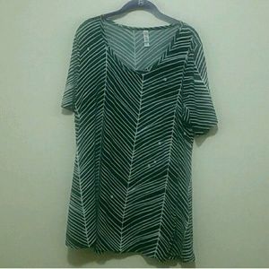 Lularoe Perfect T
