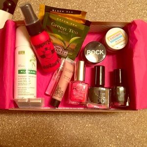 Birchbox for sale!👍🏼👍🏼