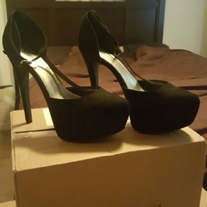Justfab