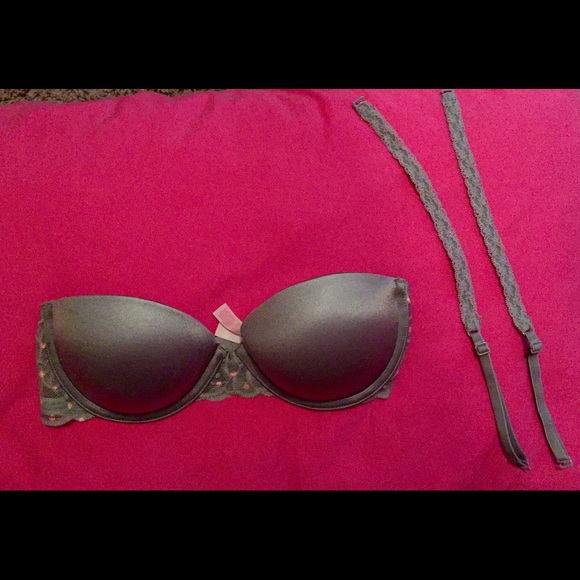 SALE‼️PINK VS PUSH UP BRA💗