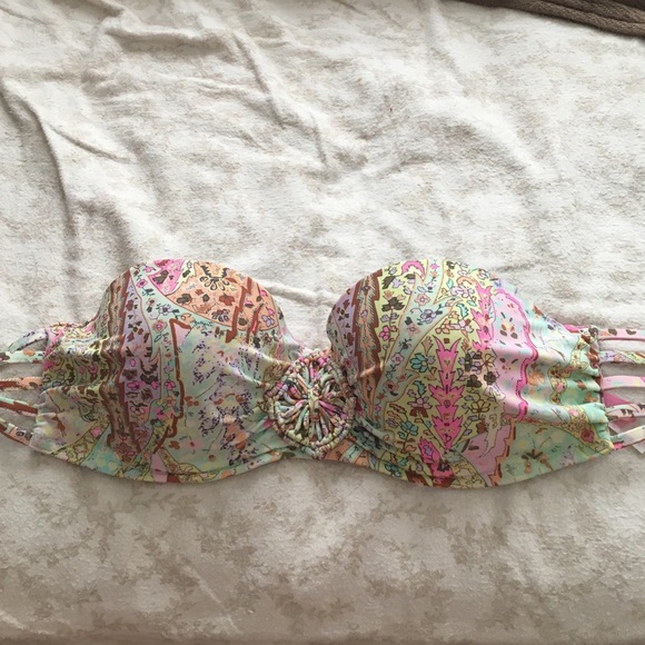 Bathing suit top RESERVED