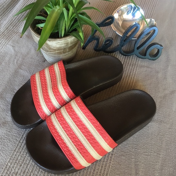Adidas slide sandals! 💗💗💗