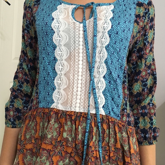 Pretty blouse - Picture 4 of 4