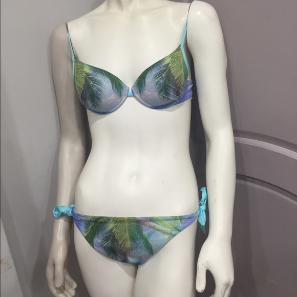 Swim suit